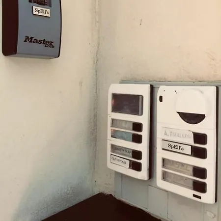 Apartment Spell's